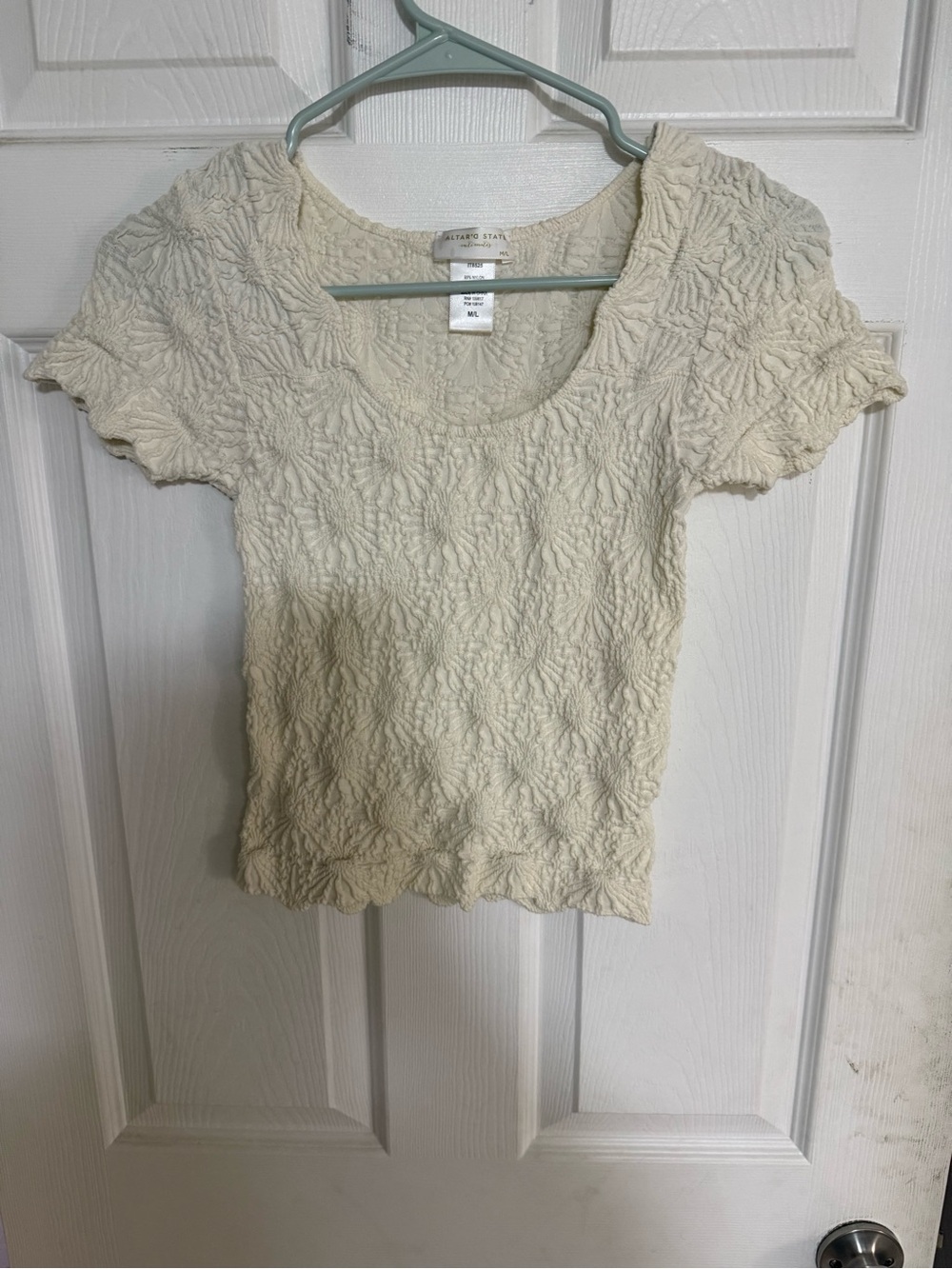 Women’s Altard State Cream Textured Scoop Neck Top m/l
